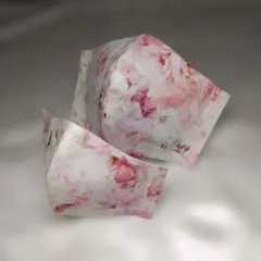 【セール】ハンドメイドインナーマスク　花柄布製マスク 2サイズ（ピンク系）