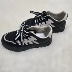 レディース厚底スニーカー 黒/白　23㎝