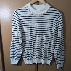 襟元パール装飾付き　ホワイト×ブラック ボーダー　L