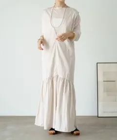 タフタギャザージャンパースカート