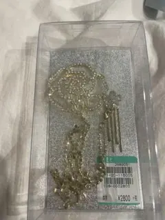 髪飾り　ゴールド　ラインストーン