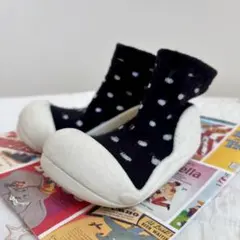 Item thumbnail for item 7d1560ec-a1dd-446b-93ab-1ebb76403586