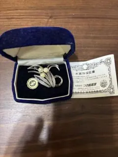本真珠付き ブローチ