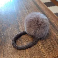 ポンポンヘアゴム