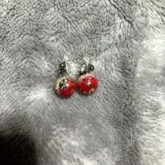 【ハンドメイド】赤の和柄のイヤリング