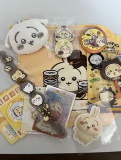 ちいかわうさぎまとめ売り　マスコット、タオル、缶バッチ、ロリポップチャームその他