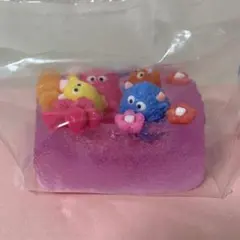 Item thumbnail for item eaecd603-0ed7-4dc8-9792-ea25935b2d61