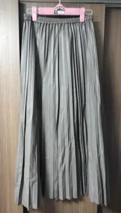 ■最終セール！フリーサイズ■グレー プリーツロングスカート■