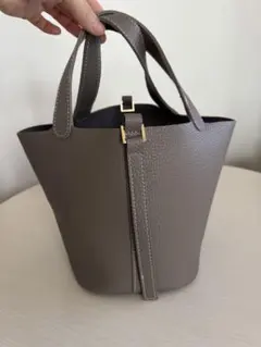 バケツ型ハンドバッグ