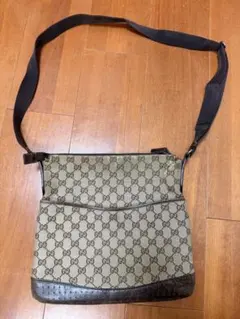 GUCCI GGパターン ショルダーバッグ