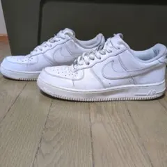Nike Air Force 1 ホワイトスニーカー