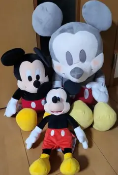 ディズニー　ミッキーマウスぬいぐるみセット