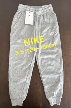 Nike スウェットパンツ XS