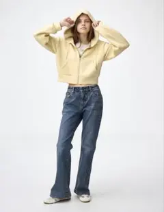 GU ジーユー スリムフレアジーンズ(丈標準74.0～78.0cm)