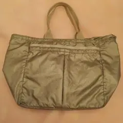LeSportsac 光沢 淡いカーキゴールド系ナイロン トートバッグ