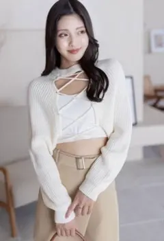 試着のみ clear アイボリー フロントスピンドルショート丈ニット