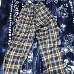 ネイビー ベージュ チェック柄ズボン