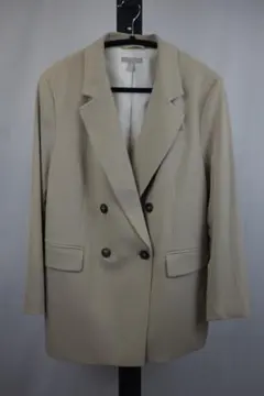H&M ベージュ ダブルボタン テーラードジャケット❁0299