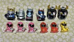 特撮フィギュア　ソフビ　指人形　戦隊　仮面ライダー　龍騎　剣　キバ　平成レトロ