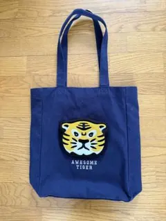 AWESOME TIGER トートバッグのサムネイル