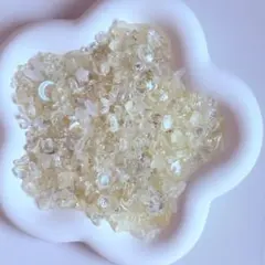 【50個】ホワイト素材mix ネイルパーツ　まとめ売り　量産型　キラキラ