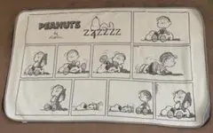 UNIQLO ユニクロ　PEANUTS スヌーピー ブランケット　膝掛け