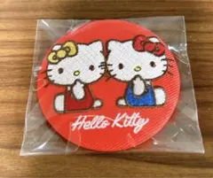 ハローキティ 刺繍 缶バッジ 2025 赤