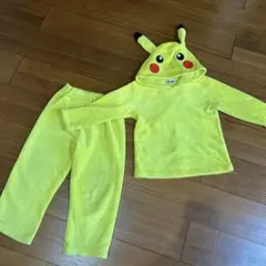 ピカチュウ　フリース　パジャマ　120サイズ