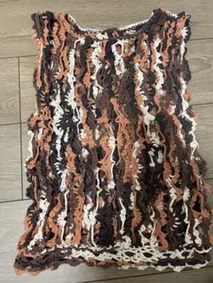 かぎ針編みレースベスト