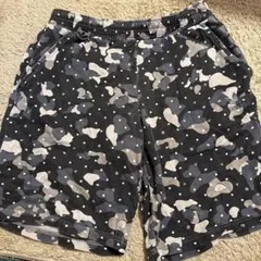 adidas カモフラージュ柄ショートパンツ