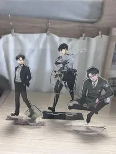 進撃の巨人 リヴァイ・アッカーマン アクリルスタンド セット