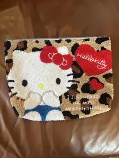 新品！ハローキティ サガラ刺繍　ヒョウ柄　スクエアポーチ　大