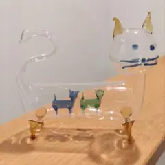 ねこの中にねこ　ガラス製オブジェ　ハンドメイド