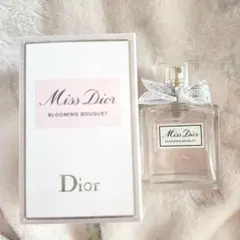Miss Diorミスディオール　ブルーミングブーケ　オードゥトワレ　30ml