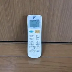 ダイキンエアコンリモコン ARC443A19のサムネイル