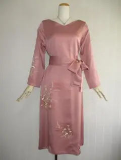 Ｍ～Ｌサイズ　訪問着からの着物リメイクドレスです　着丈１１６cm