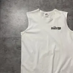 【USA製】90s ナイキ　ワンポイント　筆記体ロゴ　ノースリーブ　Tシャツのサムネイル