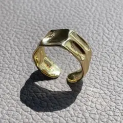 リング レディース ゴールド デザイン 指輪 ボリューム おしゃれ 個性的 韓国