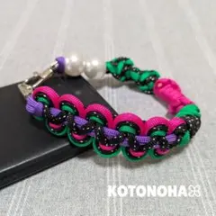 215✱パール付きスマホストラップ ハンドストラップ パラコード