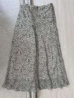 ローリーズファーム レオパード柄 ロングフレアスカート