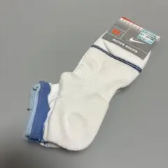 【新品・未使用】　NIKE メンズソック　　27〜29cm ホワイト