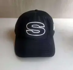 【本日限定価格】Stussy Sロゴ キャップ 黒