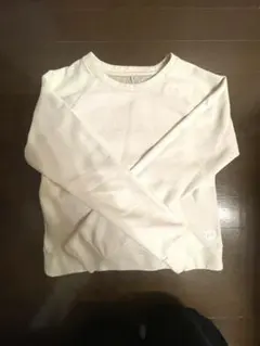 【アンダーアーマー】　ワンポイントロゴトレーナー　希少デザイン　Ｍ　白　女性用