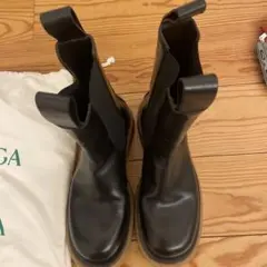 BOTTEGA VENETA サイドゴアブーツ ブラックのサムネイル