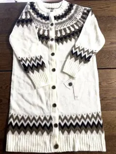 Item thumbnail for item cb5936a7-0ae2-44bd-a839-f13a021e10ff