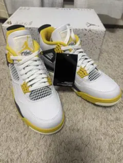 ナイキ ウィメンズ エアジョーダン4 レトロ ヴィヴィッドサルファー　28cm