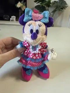 ミニーのファンダーランド　ミニパル　パルパルーザ　ぬいぐるみバッジ