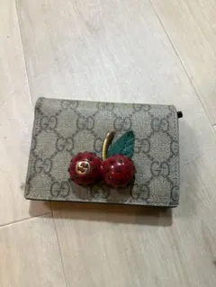 2026年最新】gucci 財布 さくらんぼの人気アイテム - メルカリ