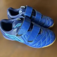 UMBRO インドアトレーニングシューズ 16センチのサムネイル