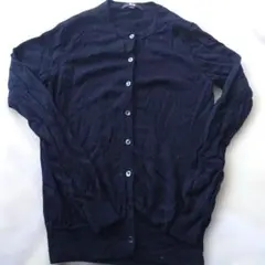 ウールブラック長袖カーディガン　UNIQLO